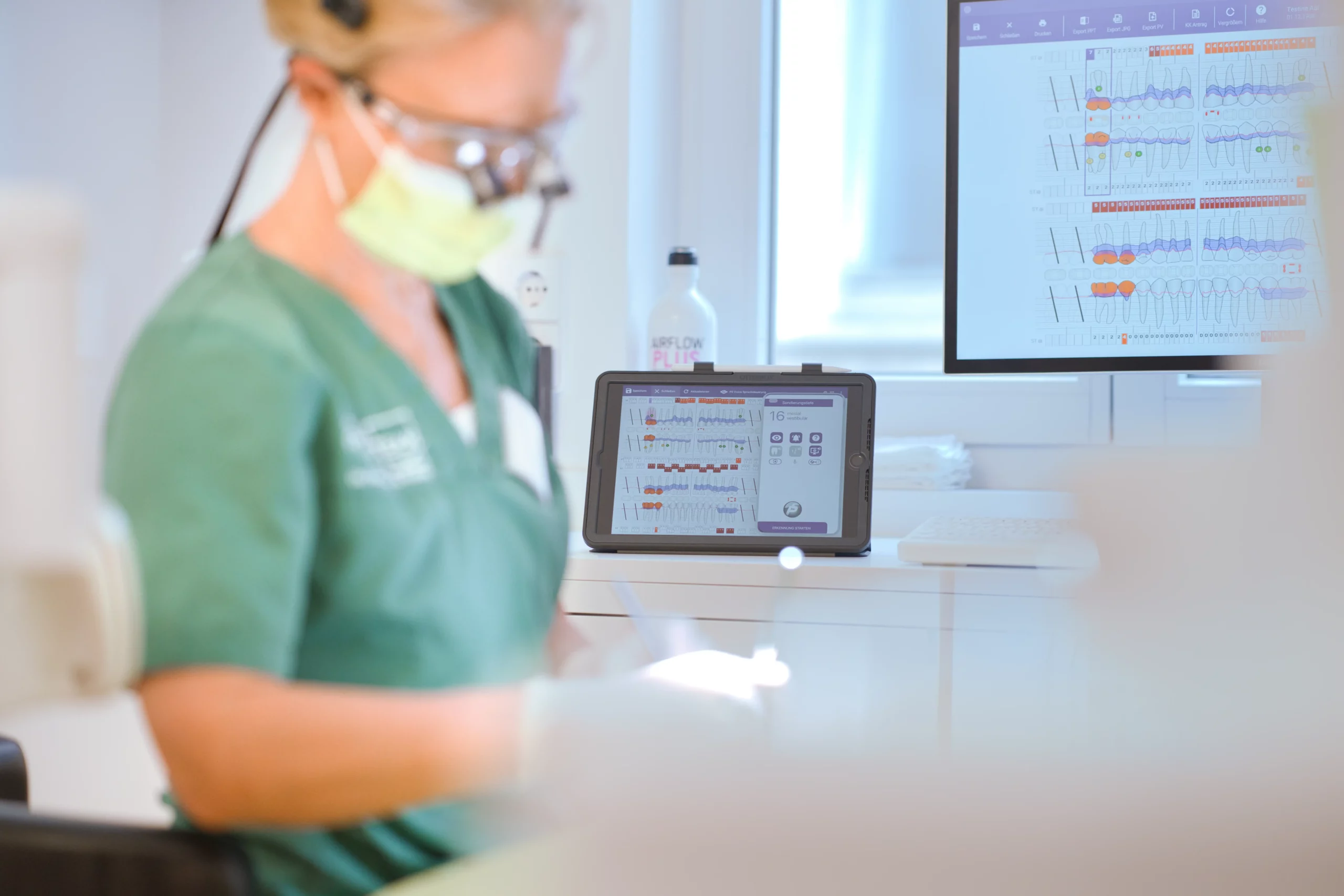 Mitarbeiterin des Prophylaxe-Teams in Schwäbisch Gmünd